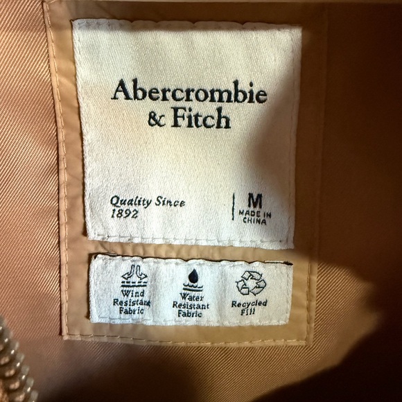 Abercrombie & Fitch Oversized Puffer Jacket Camel Medium - Picture 7 of 10